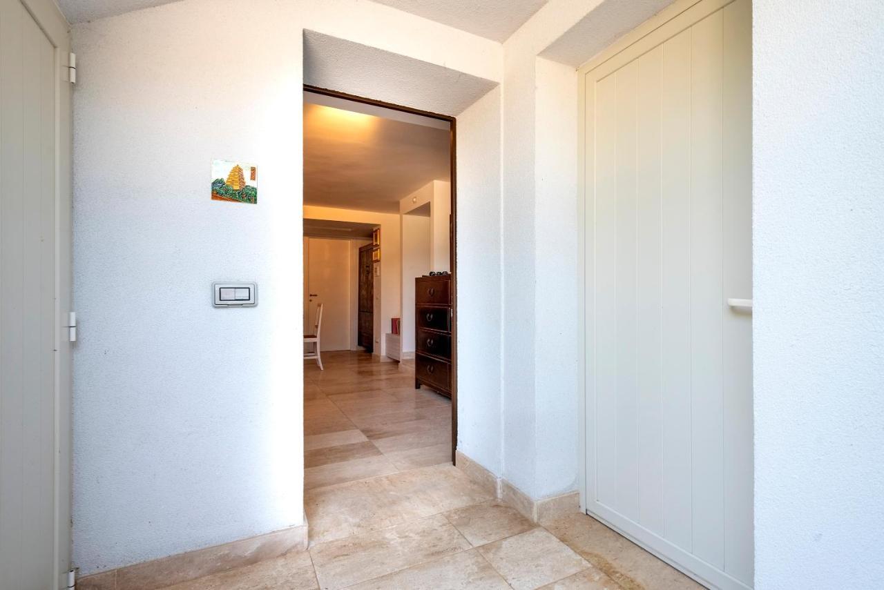 Charming Seafront Apartment With Garden And Patio Fertilia Zewnętrze zdjęcie